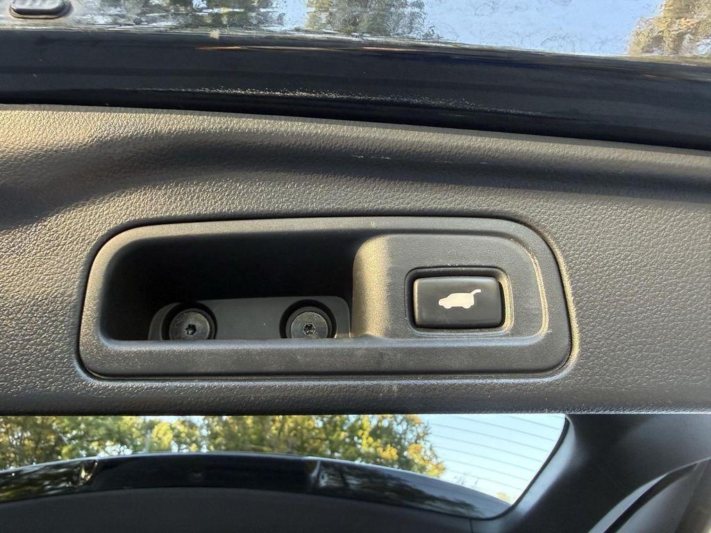 used 2019 Honda Pilot car, priced at $19,298