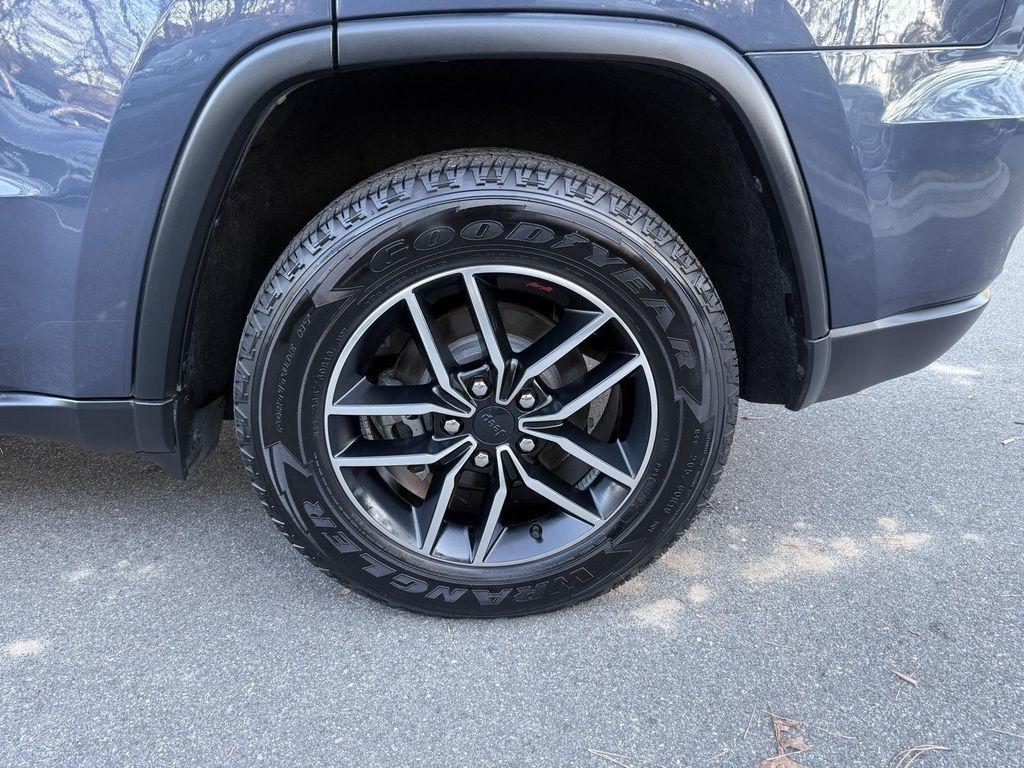 used 2019 Jeep Grand Cherokee car, priced at $18,995