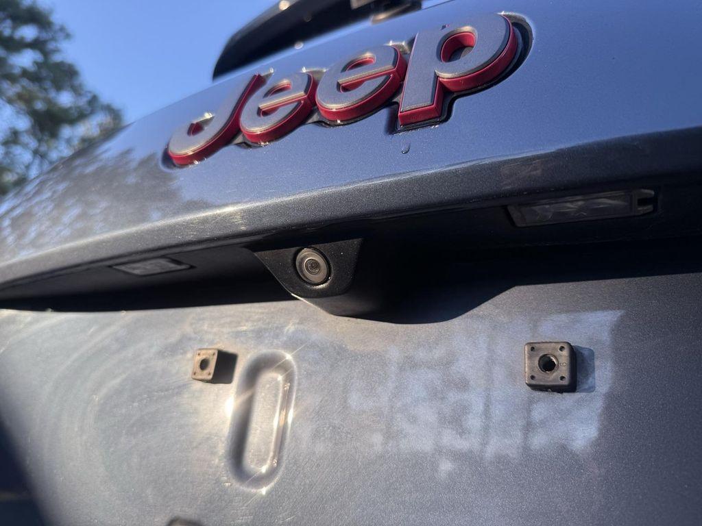 used 2019 Jeep Grand Cherokee car, priced at $18,995