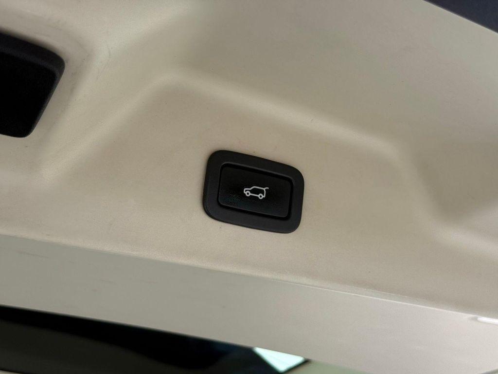 used 2015 Land Rover Range Rover car, priced at $22,995