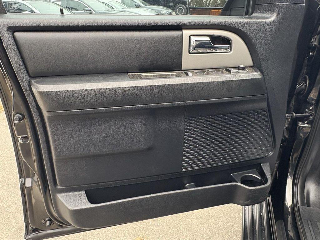 used 2015 Ford Expedition car, priced at $12,995