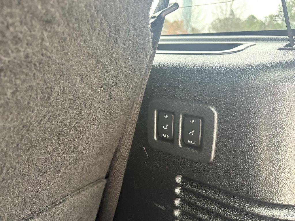 used 2015 Ford Expedition car, priced at $12,995