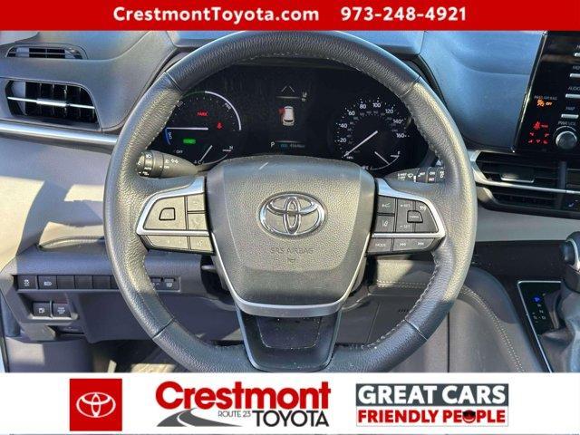 used 2023 Toyota Sienna car, priced at $42,488