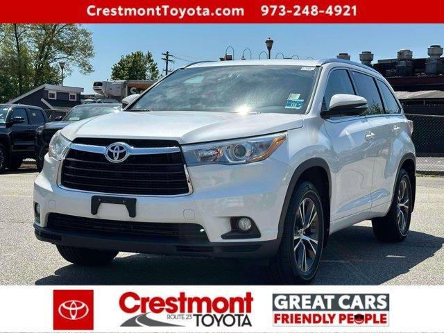 used 2016 Toyota Highlander car, priced at $20,988