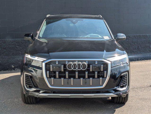new 2025 Audi Q7 car, priced at $81,120