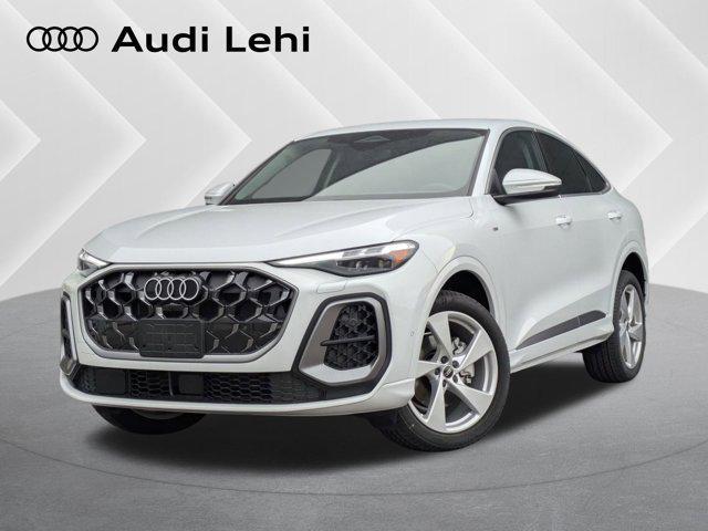 new 2025 Audi Q5 car, priced at $61,490