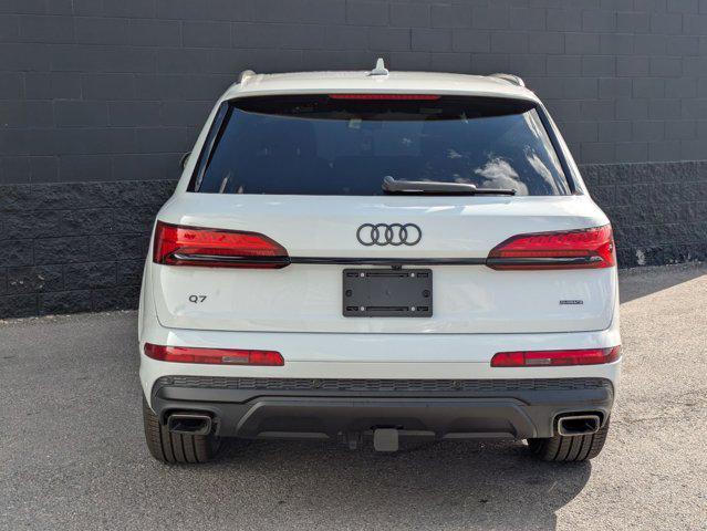 new 2026 Audi Q7 car, priced at $77,745