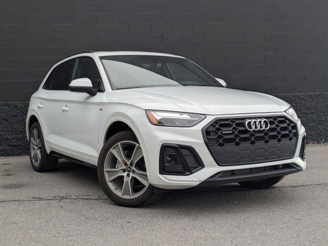 used 2025 Audi Q5 car, priced at $39,900