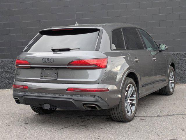 used 2025 Audi Q7 car, priced at $52,204