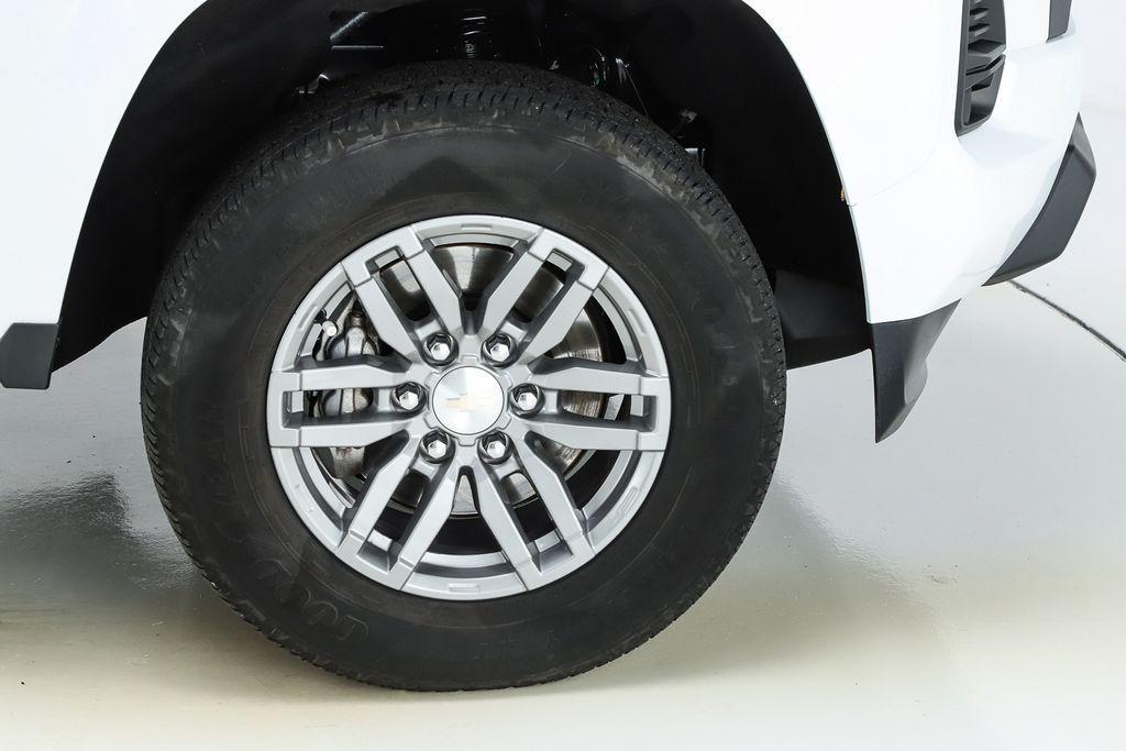 used 2024 Chevrolet Colorado car, priced at $33,815