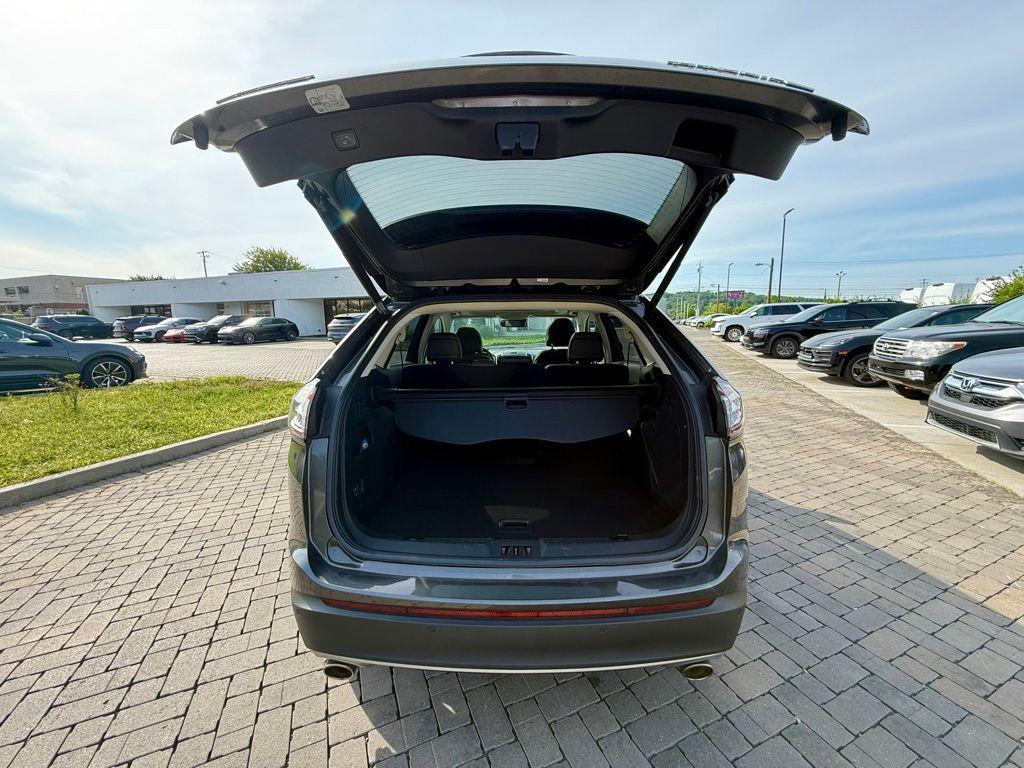 used 2018 Ford Edge car, priced at $19,991