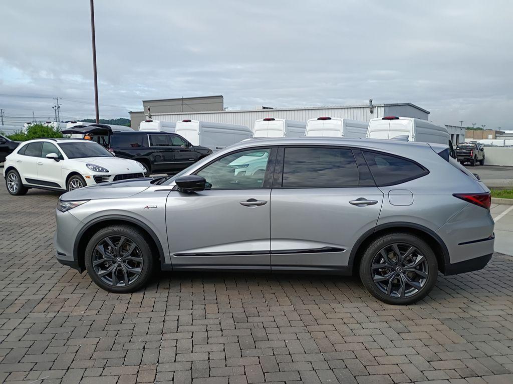 used 2023 Acura MDX car, priced at $43,258