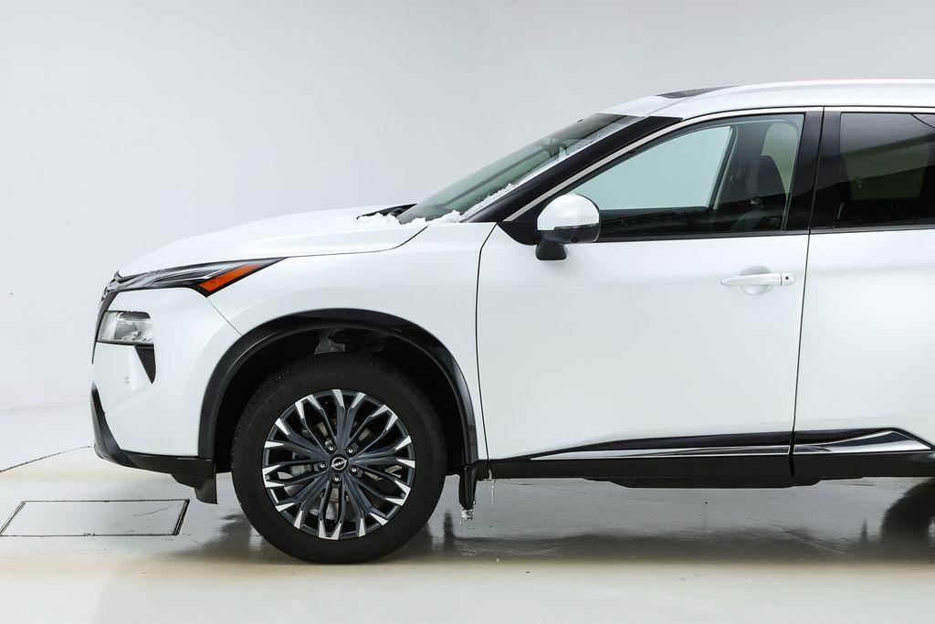 used 2024 Nissan Rogue car, priced at $34,163