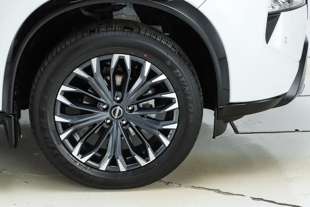 used 2024 Nissan Rogue car, priced at $34,163