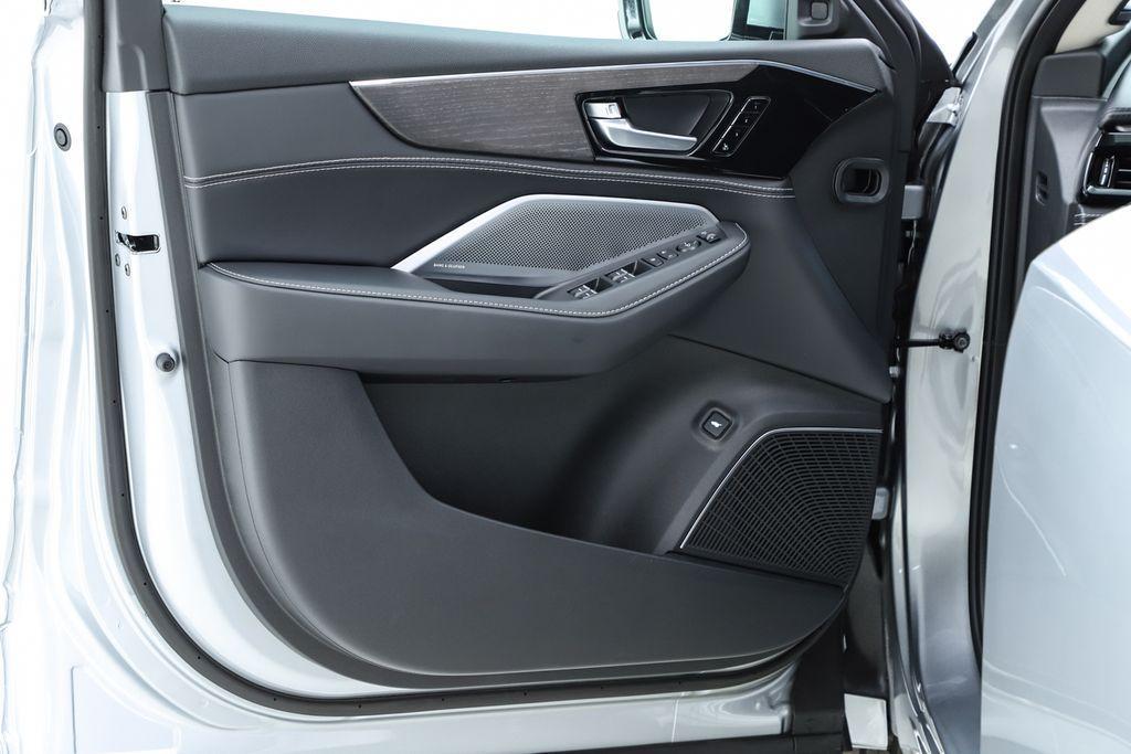 new 2026 Acura MDX car, priced at $68,250