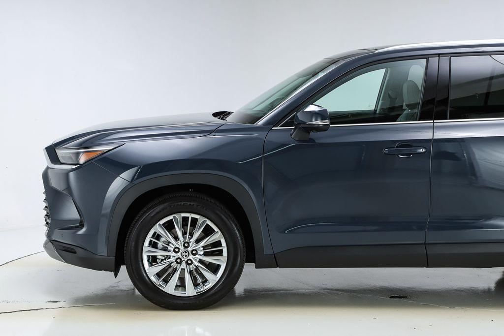 used 2025 Toyota Grand Highlander car, priced at $55,382