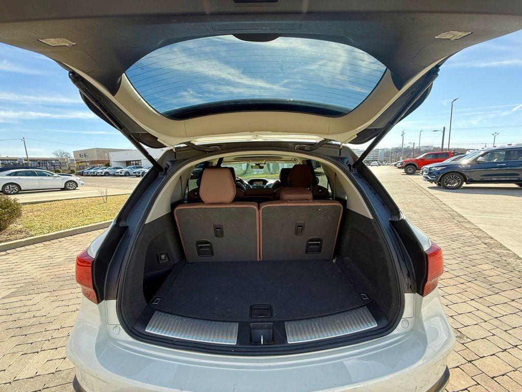 used 2017 Acura MDX car, priced at $18,139