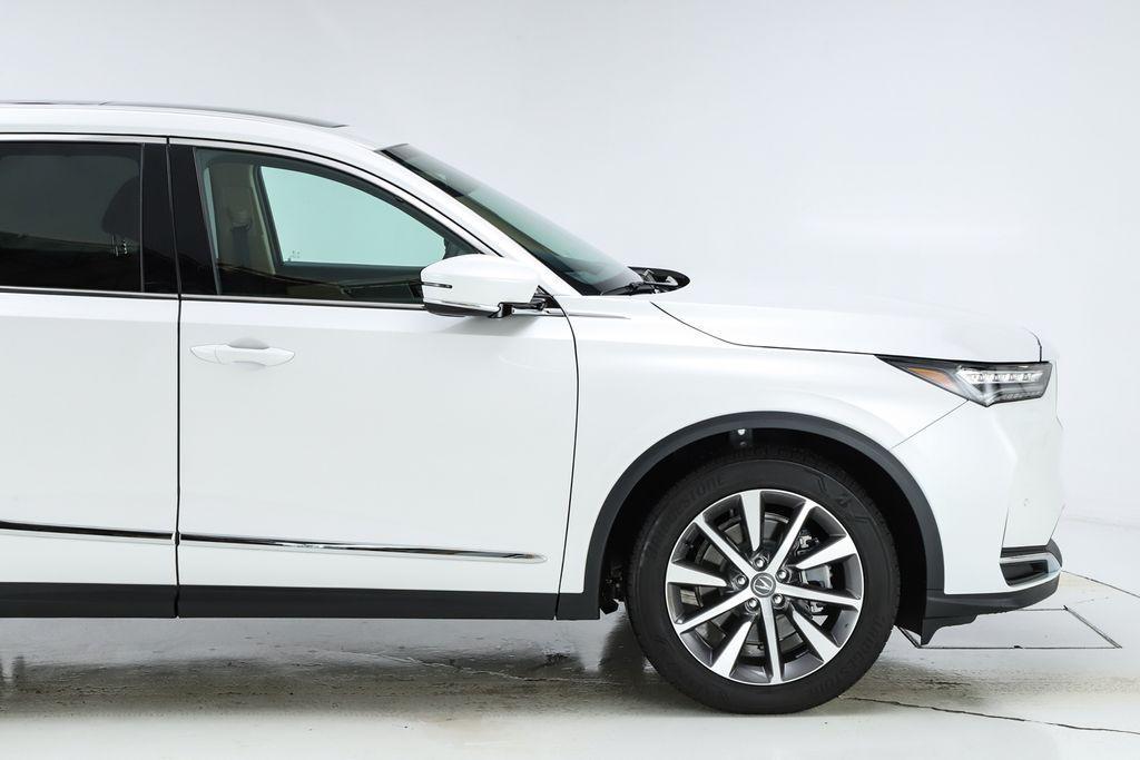 used 2025 Acura MDX car, priced at $53,932