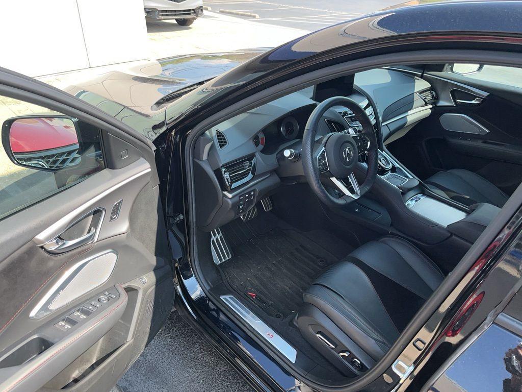 used 2024 Acura RDX car, priced at $43,714