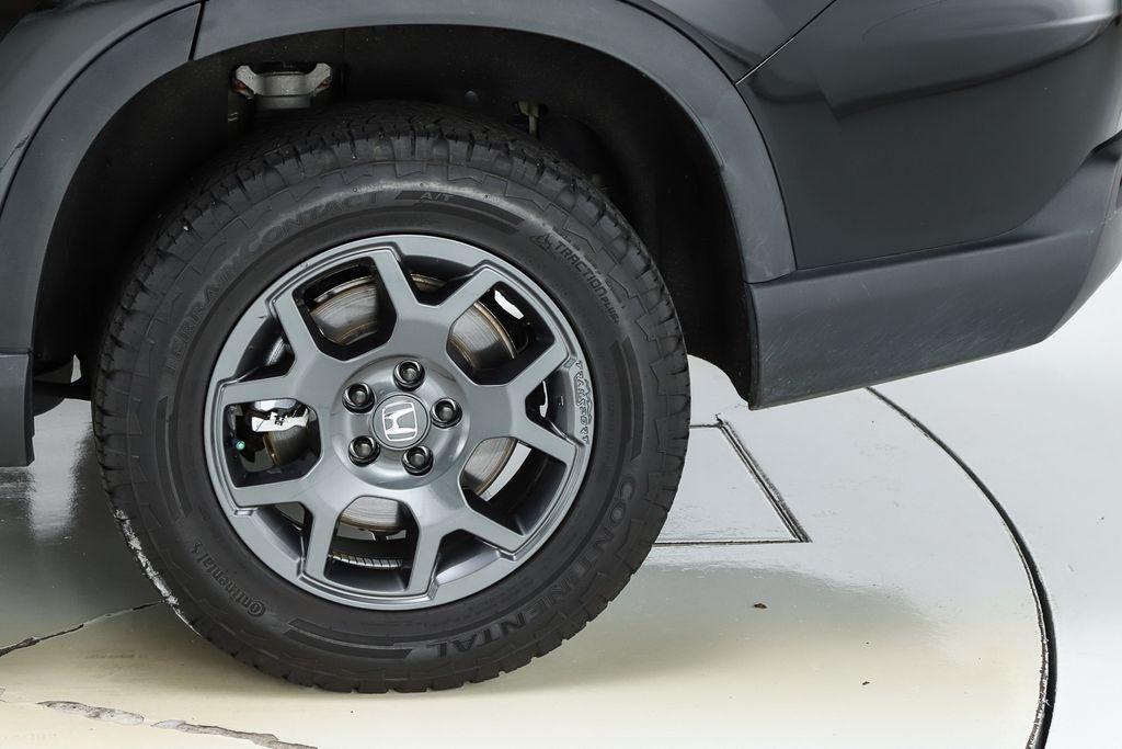 used 2023 Honda Pilot car, priced at $40,761