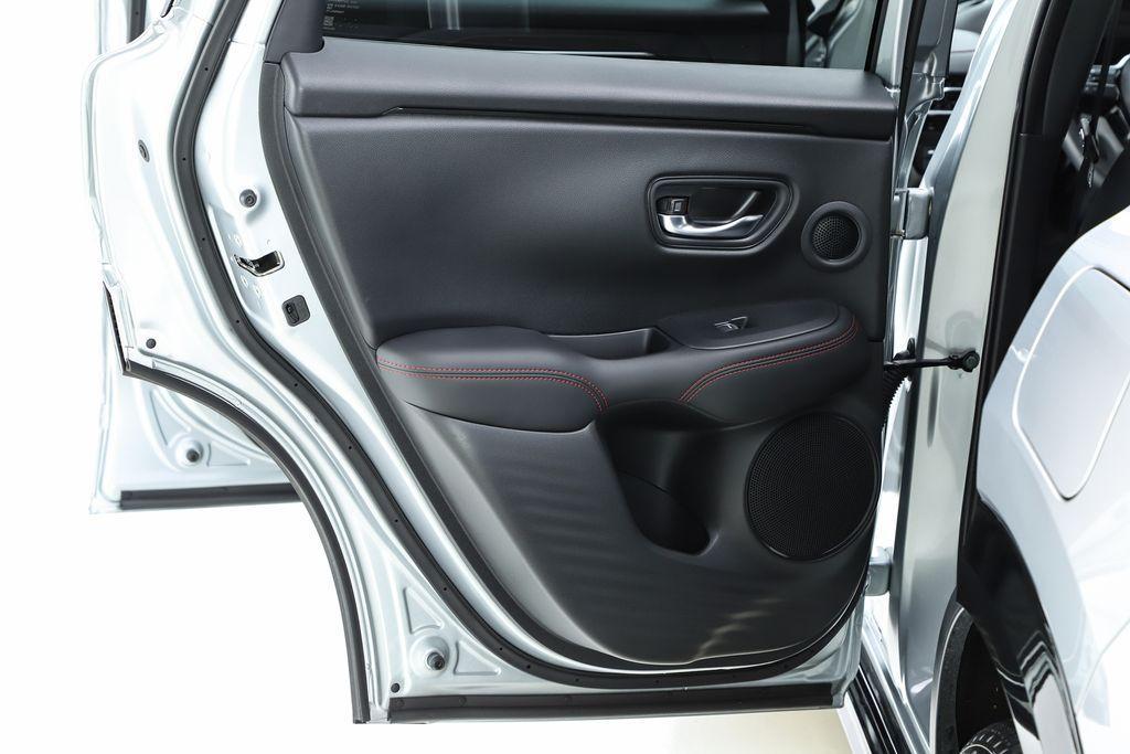 used 2025 Acura ADX car, priced at $35,488