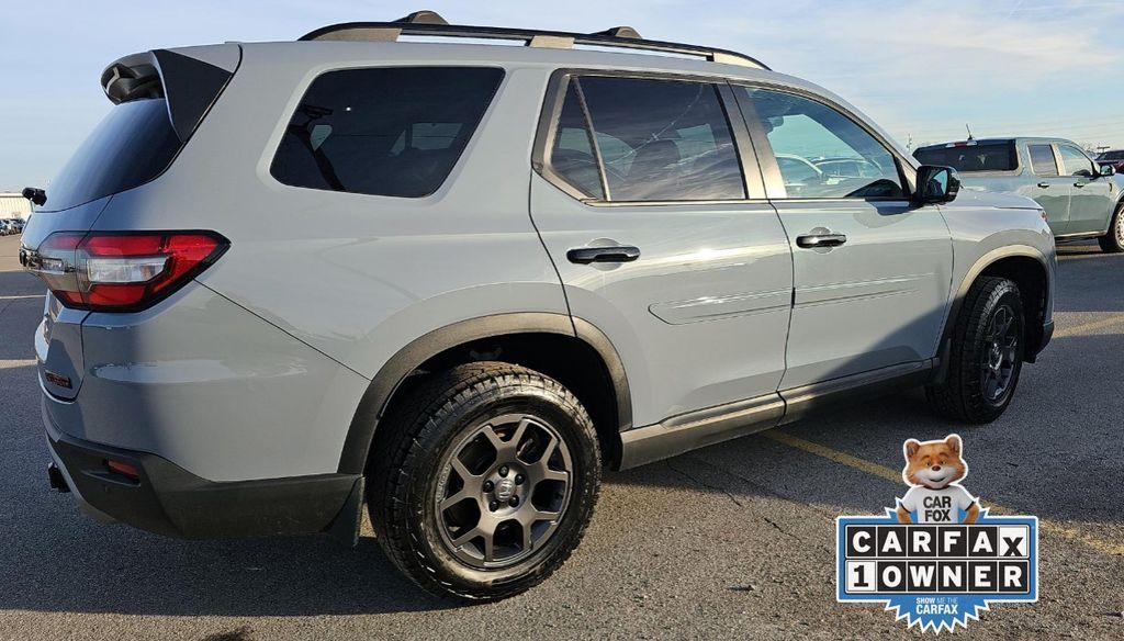 used 2024 Honda Pilot car, priced at $38,789