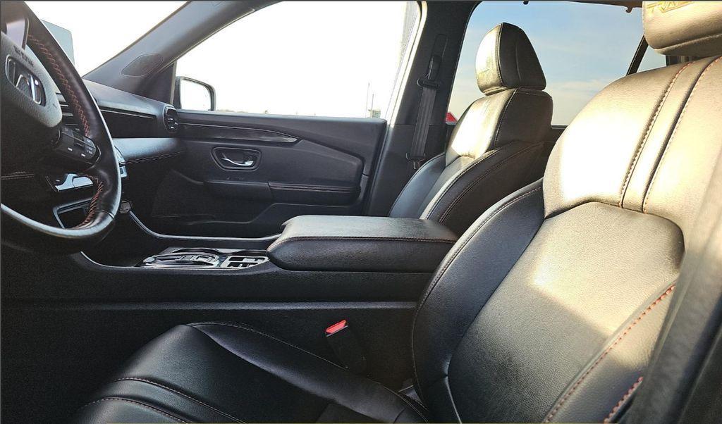 used 2024 Honda Pilot car, priced at $38,789