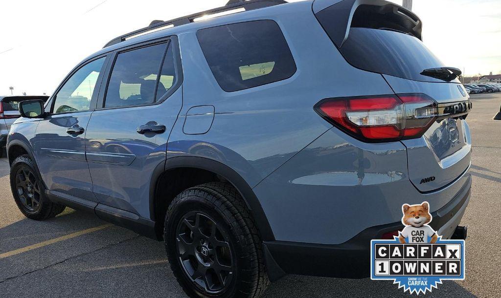 used 2024 Honda Pilot car, priced at $38,789