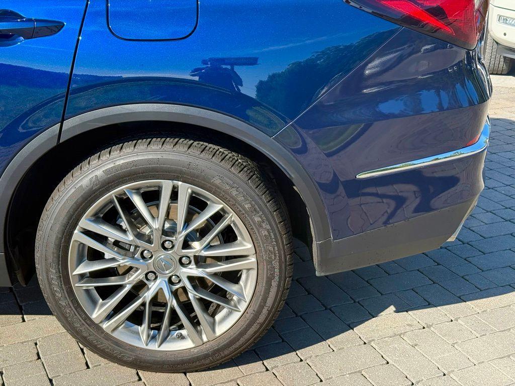 used 2023 Acura MDX car, priced at $45,991