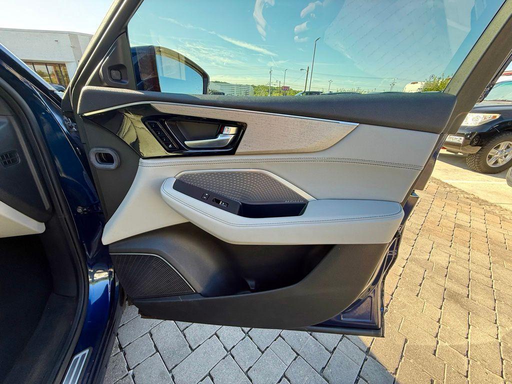 used 2023 Acura MDX car, priced at $45,991