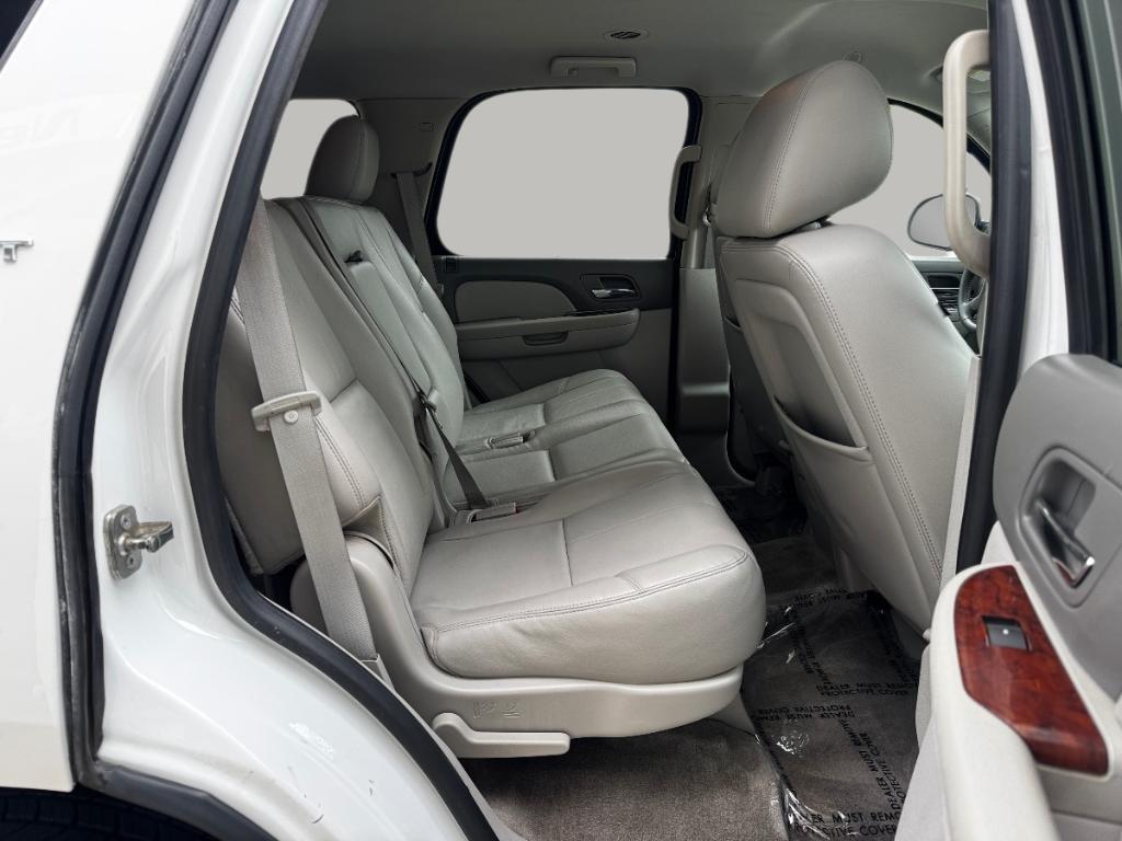used 2014 GMC Yukon car, priced at $21,000
