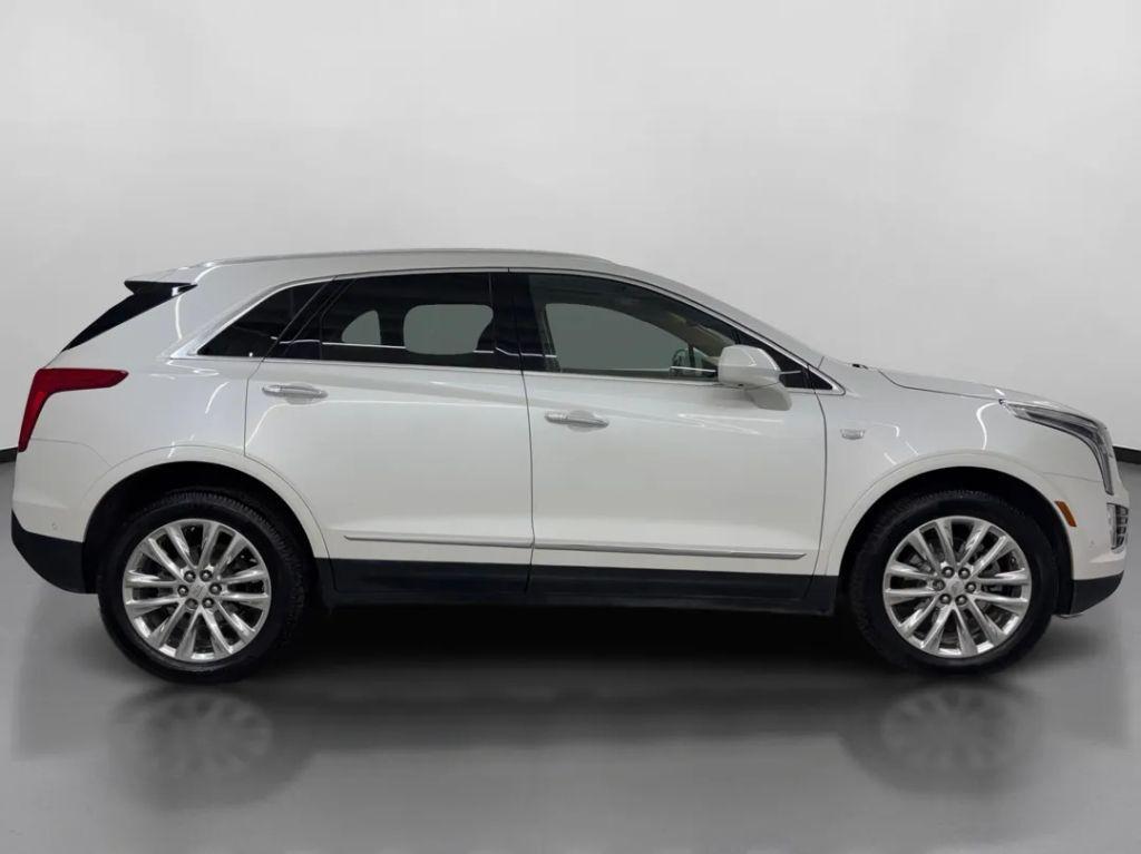 used 2018 Cadillac XT5 car, priced at $23,999