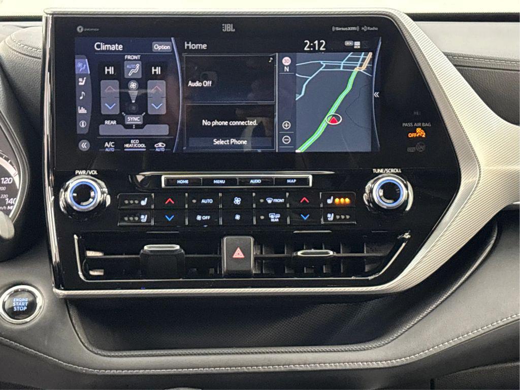 used 2022 Toyota Highlander car, priced at $32,999