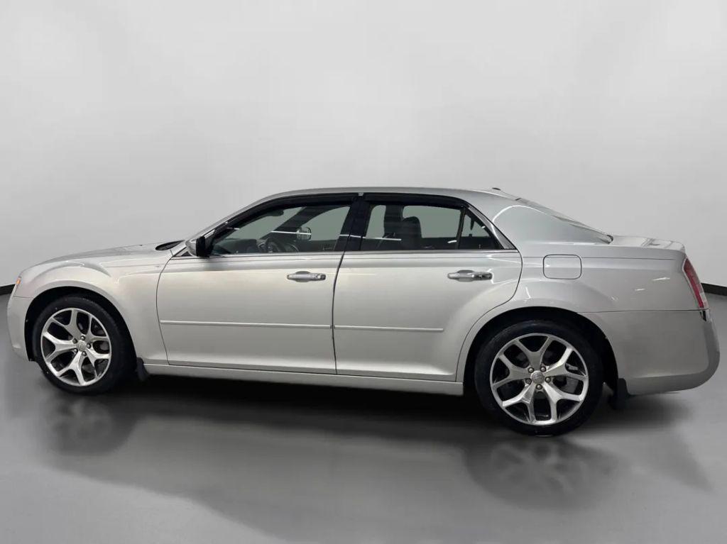 used 2011 Chrysler 300 car
