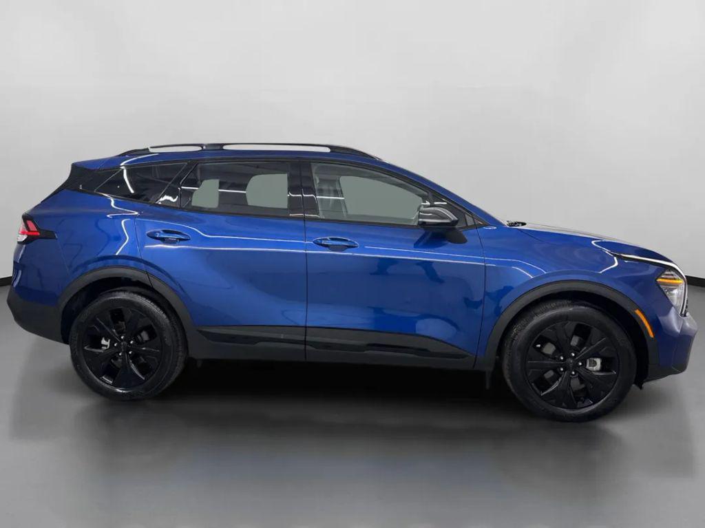 used 2025 Kia Sportage car, priced at $29,999