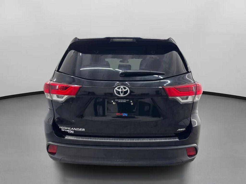 used 2018 Toyota Highlander car, priced at $19,299