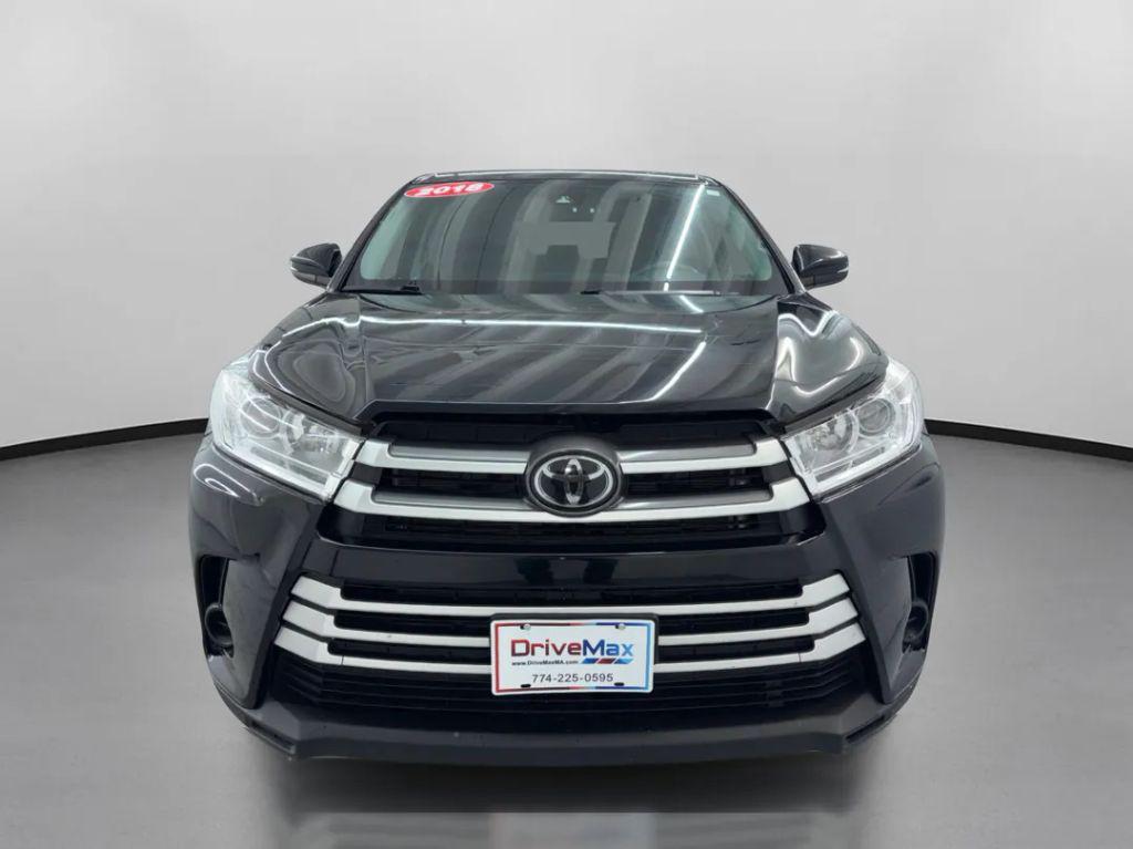 used 2018 Toyota Highlander car, priced at $19,299