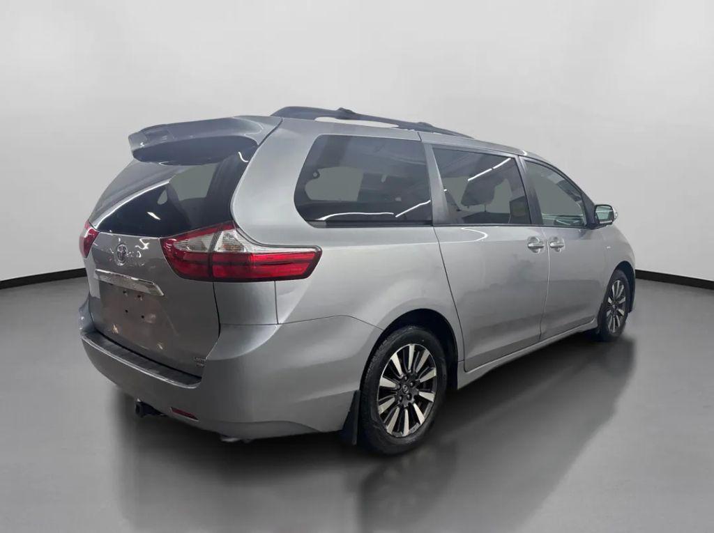 used 2018 Toyota Sienna car, priced at $27,599