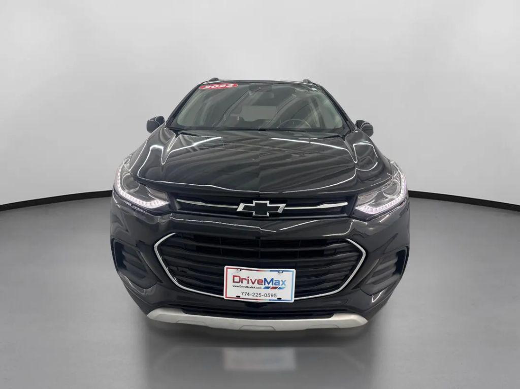 used 2022 Chevrolet Trax car, priced at $13,199