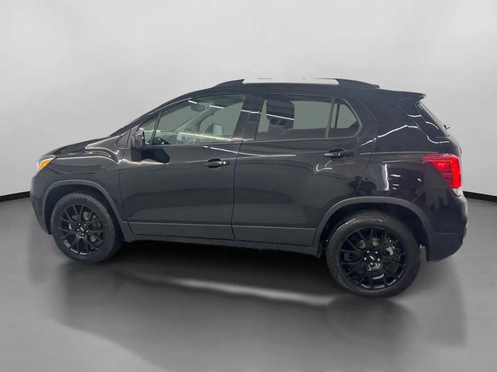 used 2022 Chevrolet Trax car, priced at $13,199