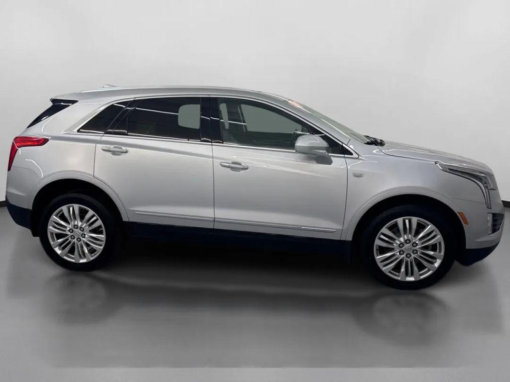 used 2017 Cadillac XT5 car, priced at $13,799
