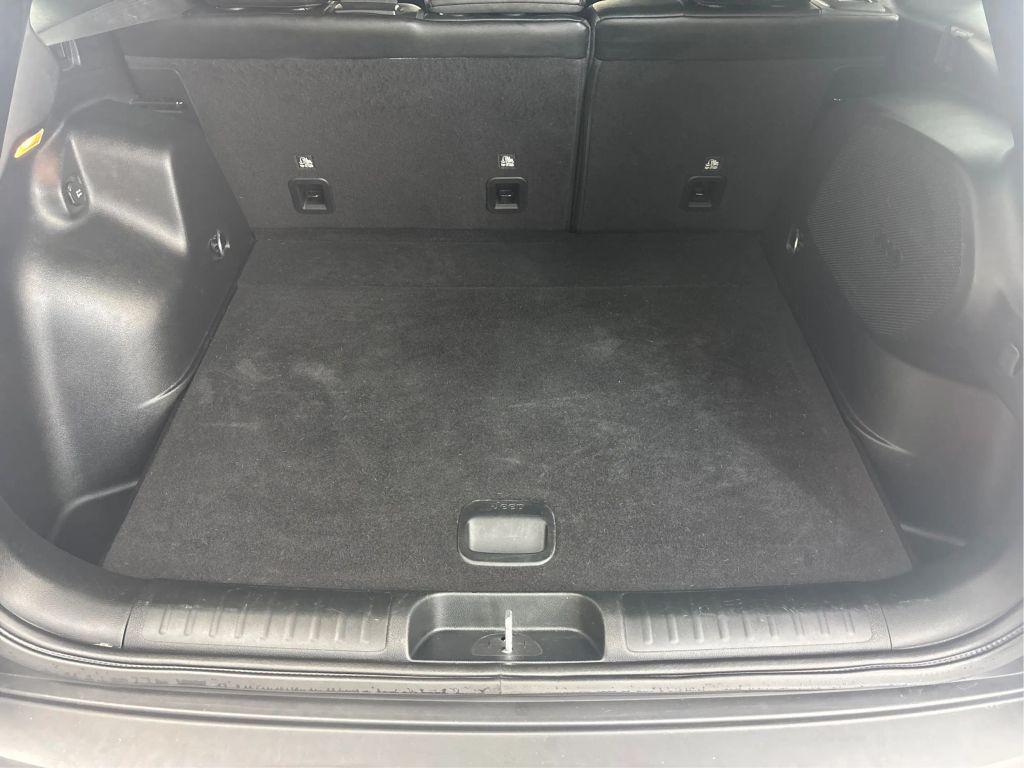 used 2022 Jeep Cherokee car, priced at $23,499