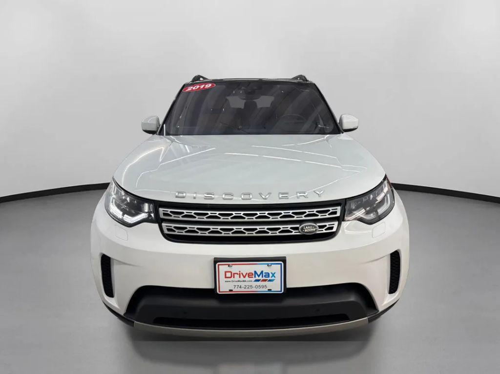 used 2019 Land Rover Discovery car, priced at $20,599