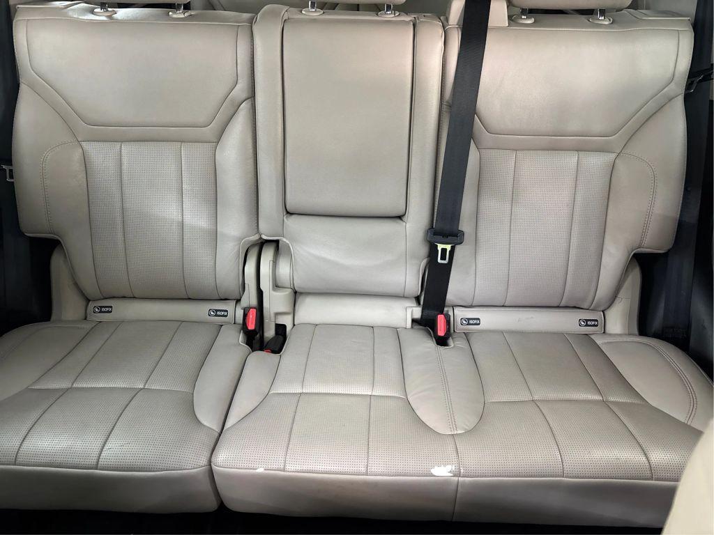 used 2017 Land Rover Discovery car, priced at $12,599