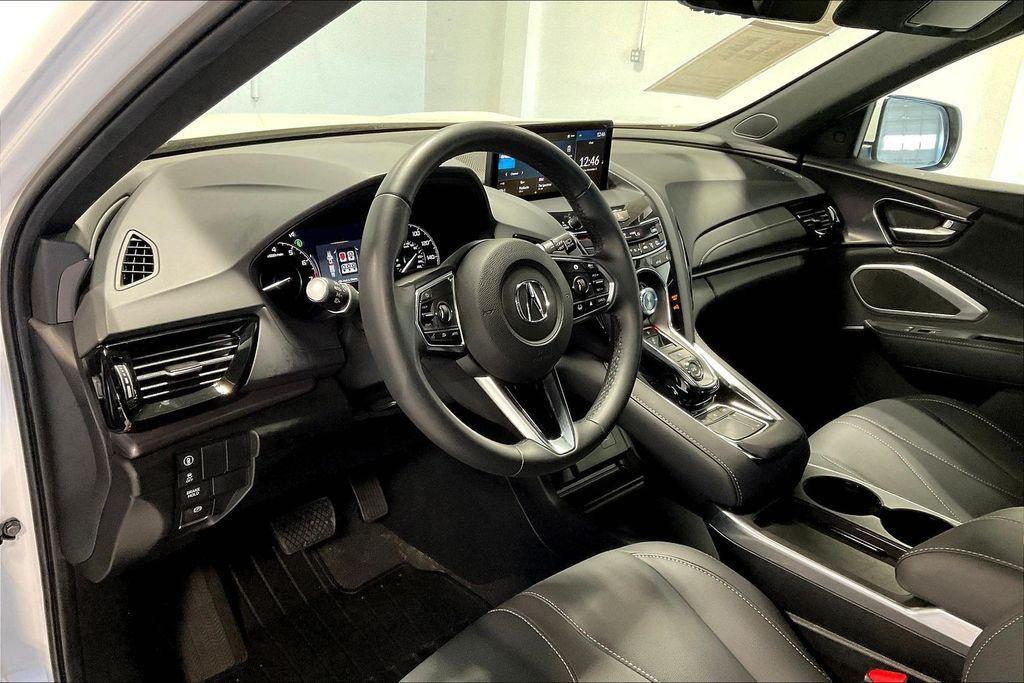 used 2025 Acura RDX car, priced at $37,880