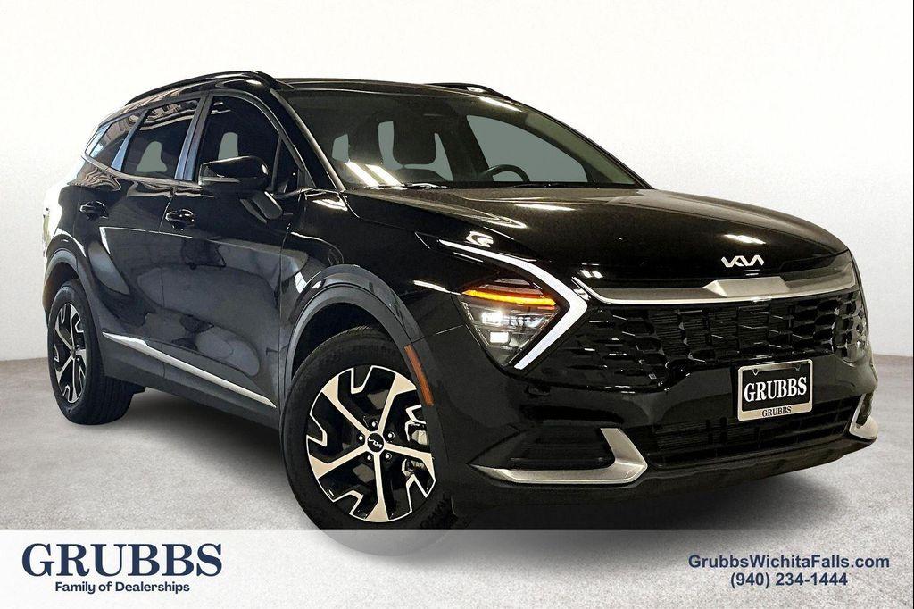 new 2025 Kia Sportage car, priced at $34,140