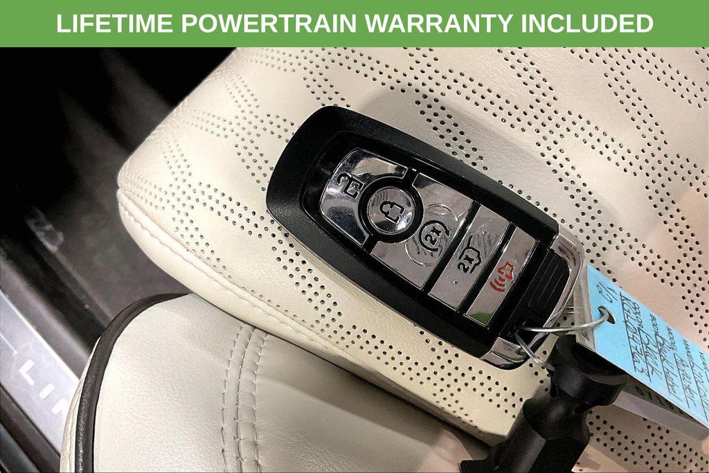 used 2024 Lincoln Aviator car, priced at $59,998