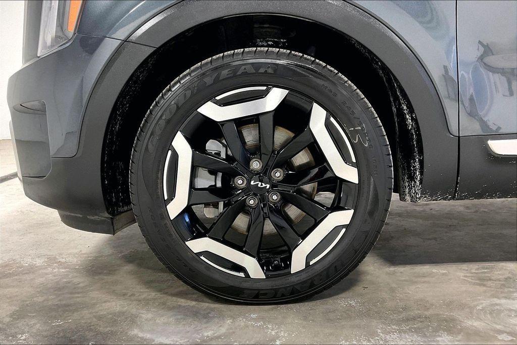 used 2024 Kia Telluride car, priced at $34,500