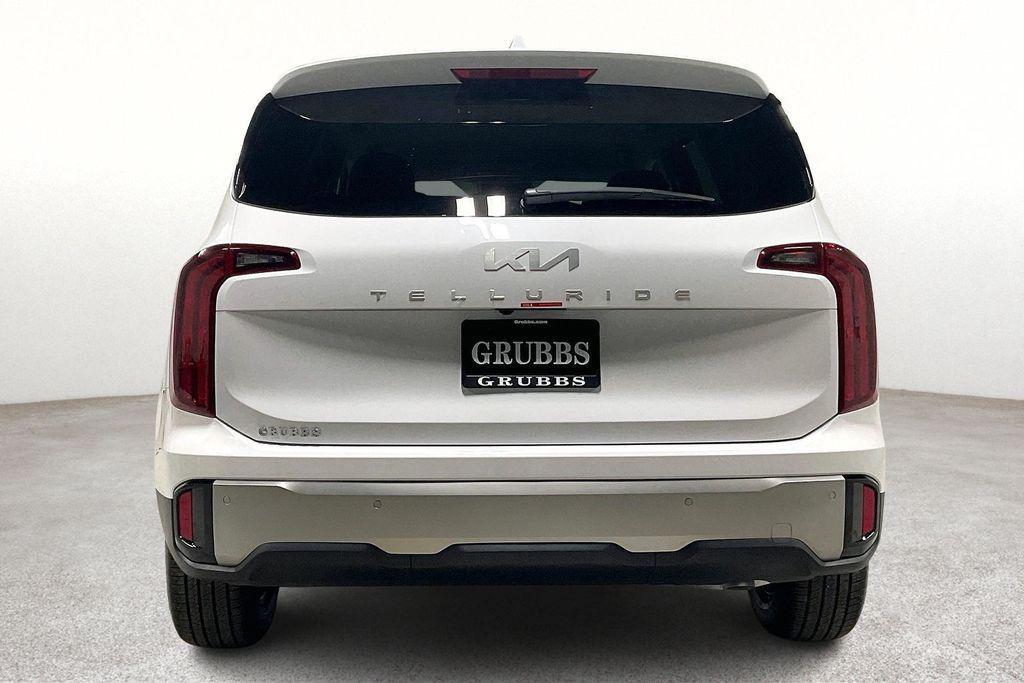 new 2025 Kia Telluride car, priced at $38,695