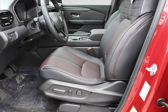 new 2026 Honda Pilot car, priced at $53,847
